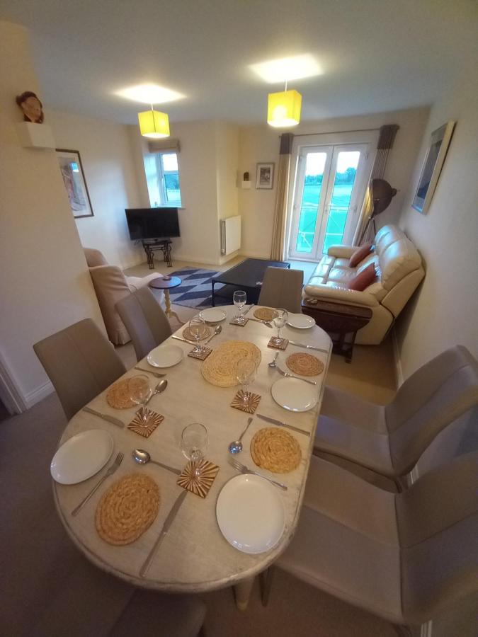 47 Wetherby Way, 3 Bedrooms, Sleeps 6, Easy Walk To Town, Parking, Self Catering, Great View 埃文河畔斯特拉特福 外观 照片