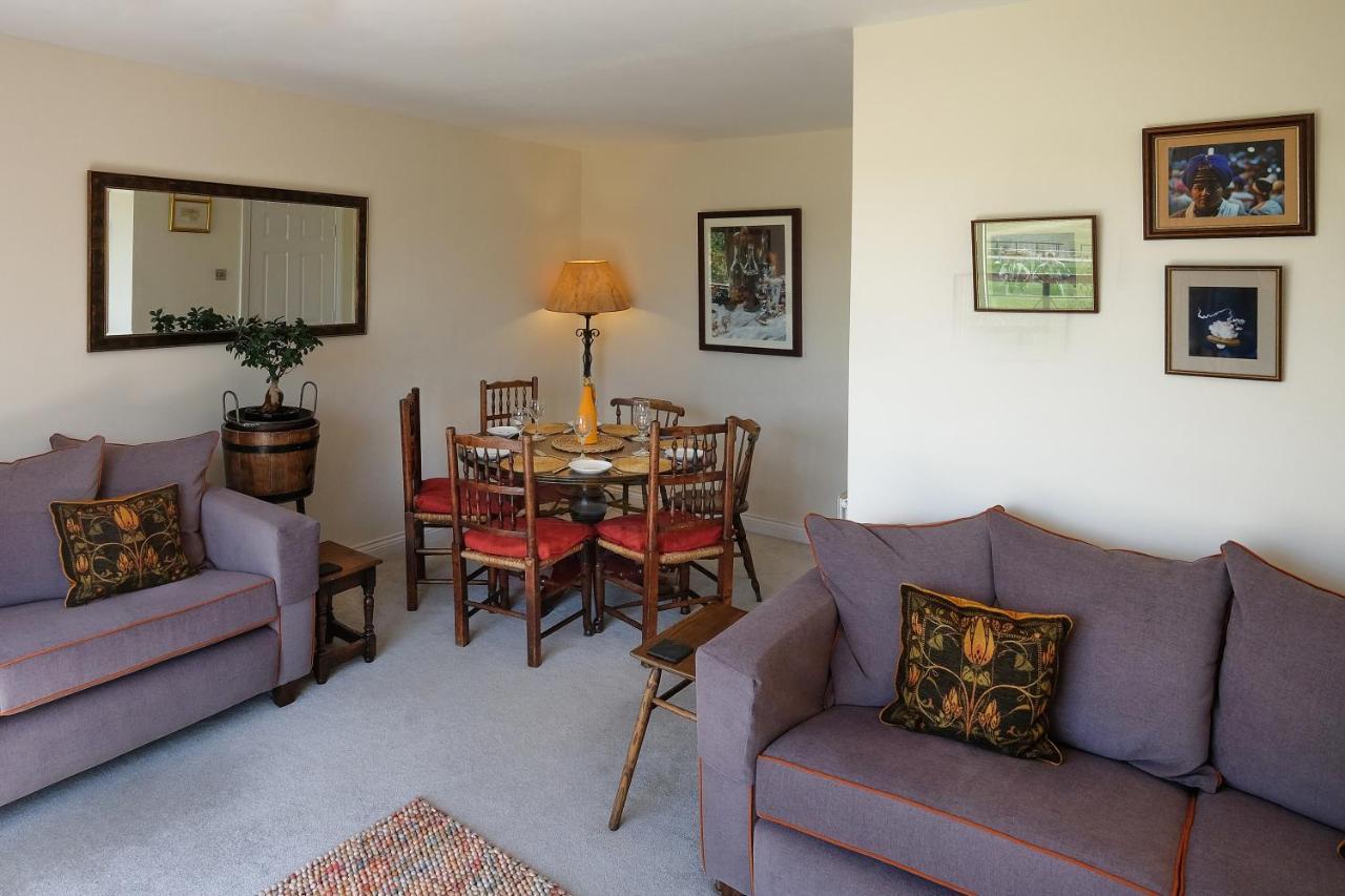 47 Wetherby Way, 3 Bedrooms, Sleeps 6, Easy Walk To Town, Parking, Self Catering, Great View 埃文河畔斯特拉特福 外观 照片